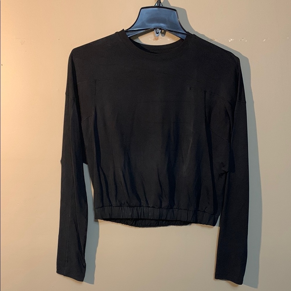 lululemon Women’s Dropped Shoulder Black Pullover Long Sleeve Top SZ 2